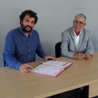 Photo de la signature de partenariat entre RTE et le SBHG
