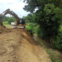 Travaux de renaturation du Peyrencou au Cabanial