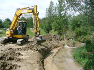 Photo de la Marcaissonne pendant les travaux en 2011 à l'amont de la RD16