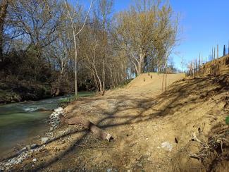 Berges à Renneville